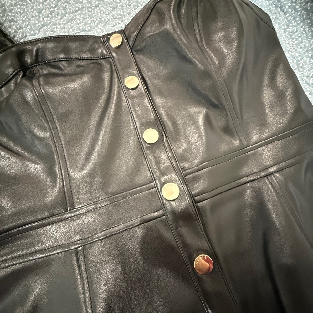 GUESS Leather corset top and skort S NWT - Picture 5 of 8